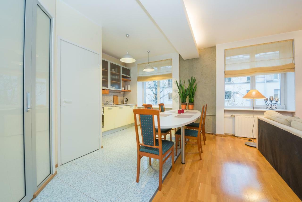 Large Studio Downtown Tallin Exterior foto